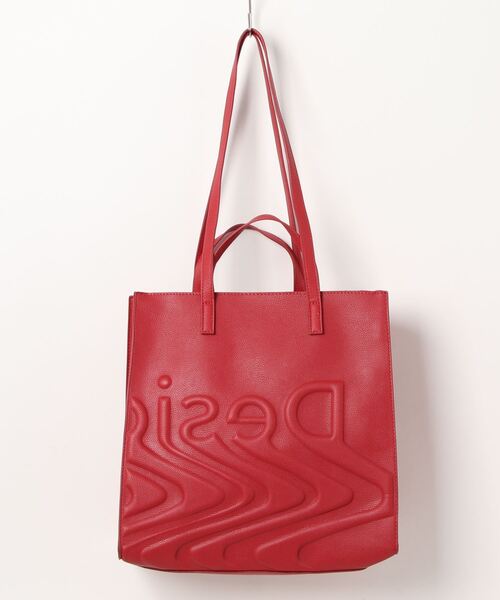 Desigual（デシグアル）の「ロゴ 正方形 マキシトートバッグ