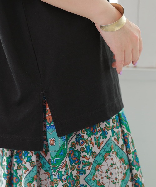 osharewalker（オシャレウォーカー）の「【廃盤】『シアーメッシュ切替デザインTシャツ』（Tシャツ/カットソー・レディース・カーキ/ブラック・FREE）」の20枚目の写真