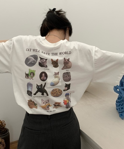 オーバーサイズキャットグラフィックTEE（Tシャツ/カットソー