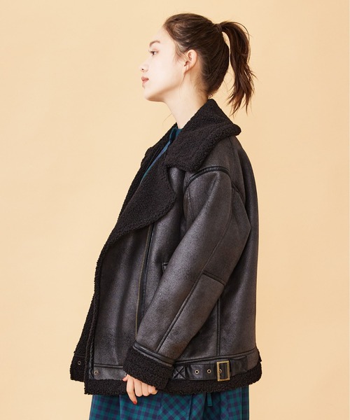 MILKFED.（ミルクフェド）の「FAUX MOUTON RIDERS JACKET（ムートンコート・レディース・ブラック/ベージュ/ブラウン・ONE SIZE）」の20枚目の写真