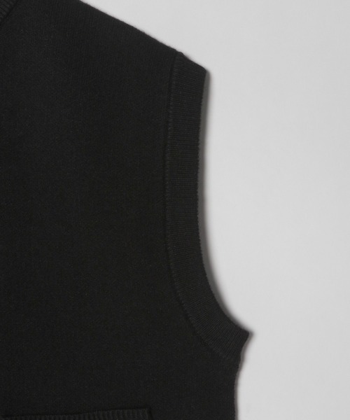 LOWRYS FARM（ローリーズファーム）の「ニットチャイナベスト　356912（ベスト・キッズ・アイボリー/ブラック/ライム・110cm/120cm/130cm/140cm/150cm）」の9枚目の写真