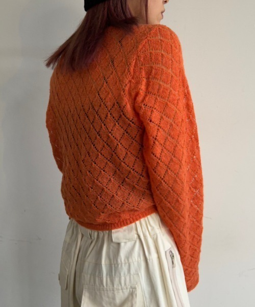 FIG&VIPER（フィグアンドバイパー）の「かぎ編みニットカーディガン（カーディガン/ボレロ・レディース・パープル/オレンジ・FREE）」の4枚目の写真