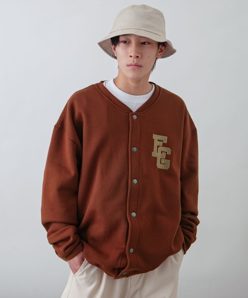 ZIP FIVE（ジップファイブ）の「【ZIP FIVE】【e.g.】ビッグシルエット ワンポイントスウェット スナップカーディガン（カーディガン/ボレロ・レディース・ブラック/ネイビー/ブラウン/アイボリー/杢グレー・MEDIUM/LARGE/X-LARGE）」の4枚目の写真