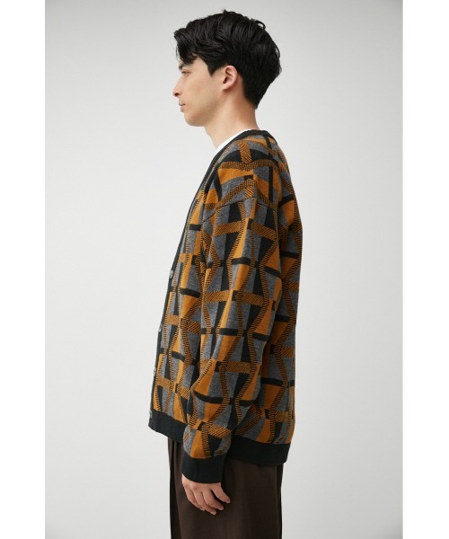 AZUL by moussy（アズールバイマウジー）の「RETRO PATTERN CARDIGAN/レトロパターンカーディガン（カーディガン/ボレロ・メンズ・イエロー系その他/ブラック系その他/レッド系その他・LARGE/MEDIUM）」の17枚目の写真