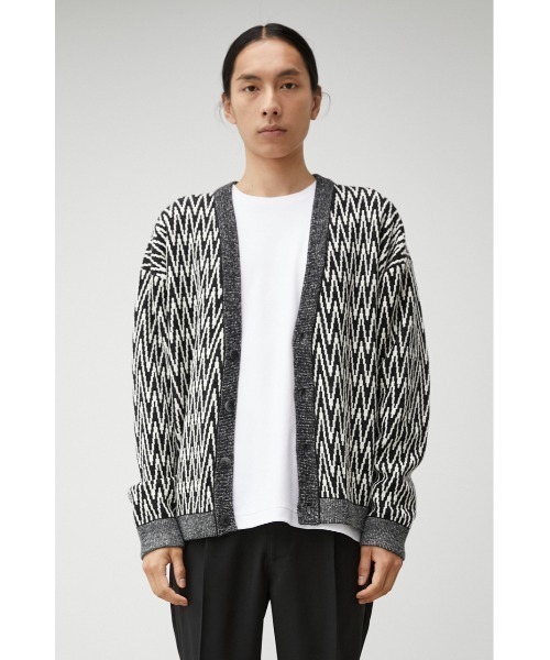 AZUL by moussy（アズールバイマウジー）の「RETRO PATTERN CARDIGAN/レトロパターンカーディガン（カーディガン/ボレロ・メンズ・イエロー系その他/ブラック系その他/レッド系その他・LARGE/MEDIUM）」の7枚目の写真