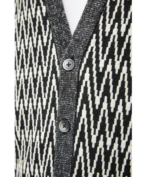 AZUL by moussy（アズールバイマウジー）の「RETRO PATTERN CARDIGAN/レトロパターンカーディガン（カーディガン/ボレロ・メンズ・イエロー系その他/ブラック系その他/レッド系その他・LARGE/MEDIUM）」の11枚目の写真