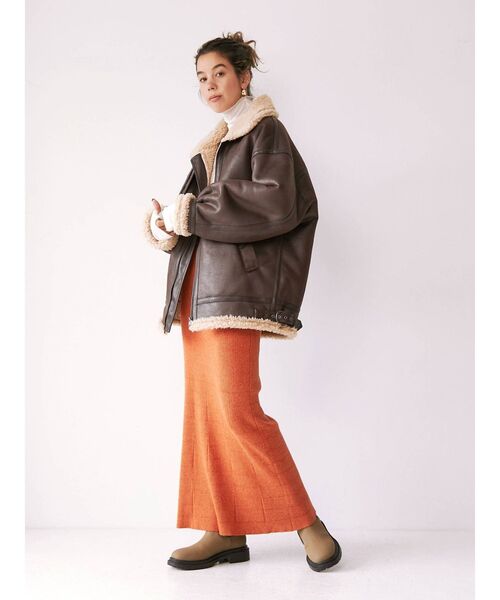 Ungrid(アングリッド)の「リブ編みマーメイドスカート(スカート・レディース・チャコールグレー/オレンジ/カーキ・FREE)」の17枚目の写真