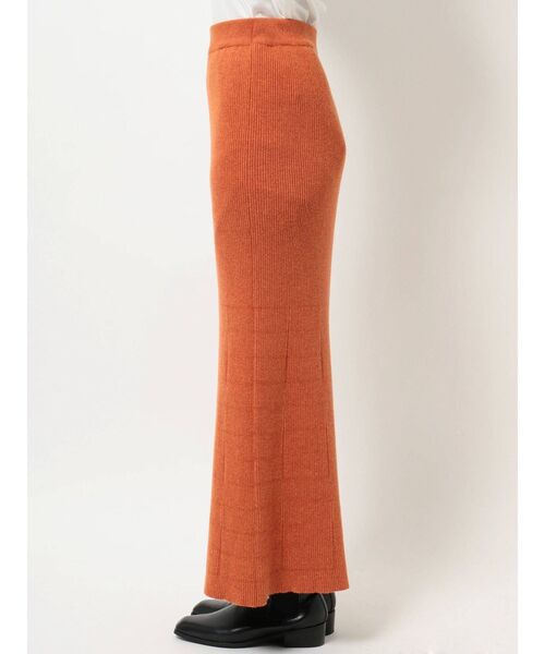 Ungrid(アングリッド)の「リブ編みマーメイドスカート(スカート・レディース・チャコールグレー/オレンジ/カーキ・FREE)」の22枚目の写真