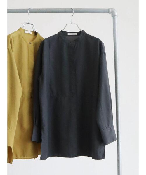 Green　Parks（グリーンパークス）の「比翼バンドカラーシャツ*（シャツ/ブラウス・レディース・ダークグレー/マスタード/ライトベージュ・FREE）」の16枚目の写真