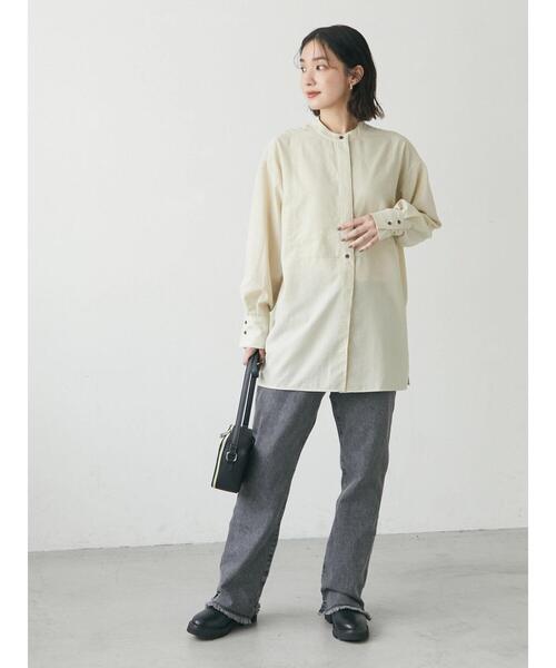 Green　Parks（グリーンパークス）の「比翼バンドカラーシャツ*（シャツ/ブラウス・レディース・ダークグレー/マスタード/ライトベージュ・FREE）」の7枚目の写真