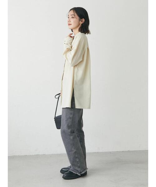 Green　Parks（グリーンパークス）の「比翼バンドカラーシャツ*（シャツ/ブラウス・レディース・ダークグレー/マスタード/ライトベージュ・FREE）」の11枚目の写真