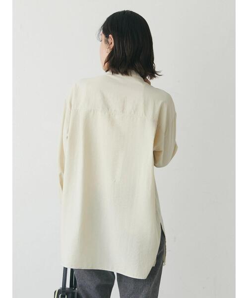 Green　Parks（グリーンパークス）の「比翼バンドカラーシャツ*（シャツ/ブラウス・レディース・ダークグレー/マスタード/ライトベージュ・FREE）」の14枚目の写真