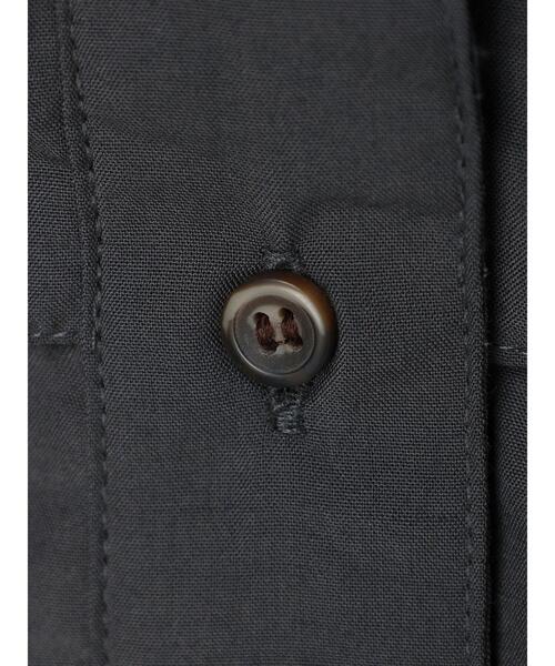 Green　Parks（グリーンパークス）の「比翼バンドカラーシャツ*（シャツ/ブラウス・レディース・ダークグレー/マスタード/ライトベージュ・FREE）」の22枚目の写真