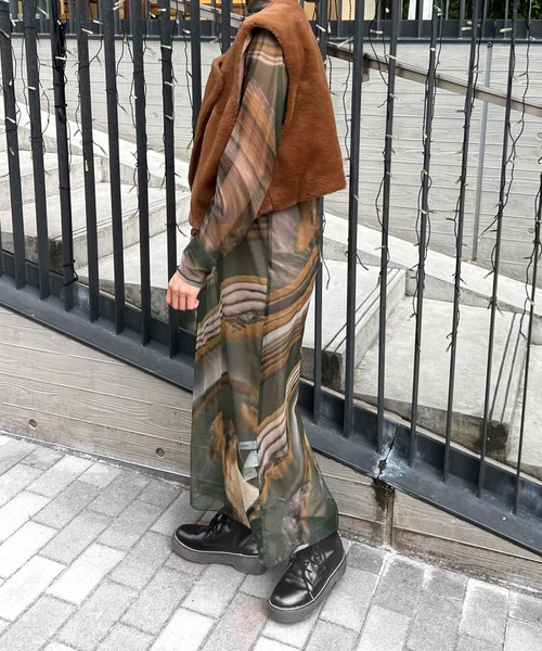 byYOUANCE(バイユアンス)の「フェイクファーベスト(ベスト・レディース・ネイビー/ブラウン・FREE)」の20枚目の写真