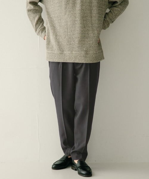 ITEMS URBANRESEARCH（アイテムズ アーバンリサーチ）の「センタークリース メランジスラックスパンツ（スラックス・メンズ・ブラック/カーキ/チャコールグレー・MEDIUM/LARGE）」の21枚目の写真