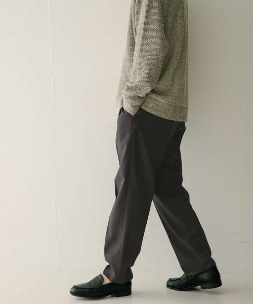 ITEMS URBANRESEARCH（アイテムズ アーバンリサーチ）の「センタークリース メランジスラックスパンツ（スラックス・メンズ・ブラック/カーキ/チャコールグレー・MEDIUM/LARGE）」の22枚目の写真
