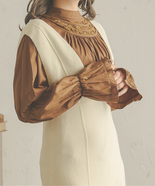 Ambre Neige(アンブルネージュ)の「ハシゴレースブラウス/【WEB/EC限定商品】(シャツ/ブラウス・レディース・ベージュ/オフホワイト/ライトブラウン・FREE)」の11枚目の写真