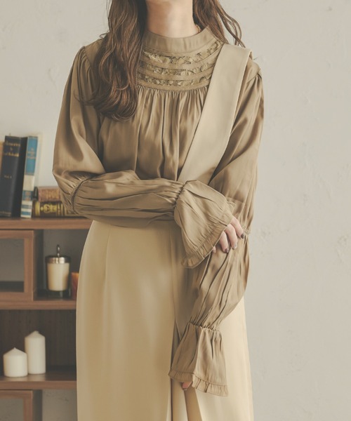 Ambre Neige(アンブルネージュ)の「ハシゴレースブラウス/【WEB/EC限定商品】(シャツ/ブラウス・レディース・ベージュ/オフホワイト/ライトブラウン・FREE)」の16枚目の写真