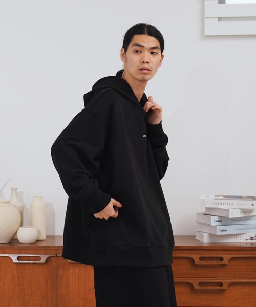 U.S. POLO ASSN.(ユーエスポロアッスン)の「U.S. POLO ASSN. / ユーエスポロアッスン 別注 コラボ オーバーサイズ 裏毛 配色 スウェット パーカー(パーカー・メンズ・ブラック/ブラック系その他/ベージュ/ベージュ系その他・MEDIUM/LARGE)」の6枚目の写真