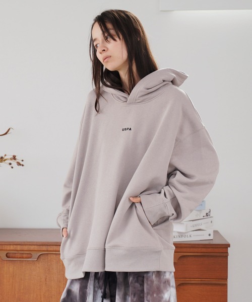 U.S. POLO ASSN.(ユーエスポロアッスン)の「U.S. POLO ASSN. / ユーエスポロアッスン 別注 コラボ オーバーサイズ 裏毛 配色 スウェット パーカー(パーカー・メンズ・ブラック/ブラック系その他/ベージュ/ベージュ系その他・MEDIUM/LARGE)」の22枚目の写真