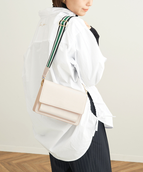 B.C STOCK（ベーセーストック）の「≪追加2≫ラインテープショルダー（ショルダーバッグ・レディース・キャメル/アイボリー/ブラック・FREE）」の10枚目の写真