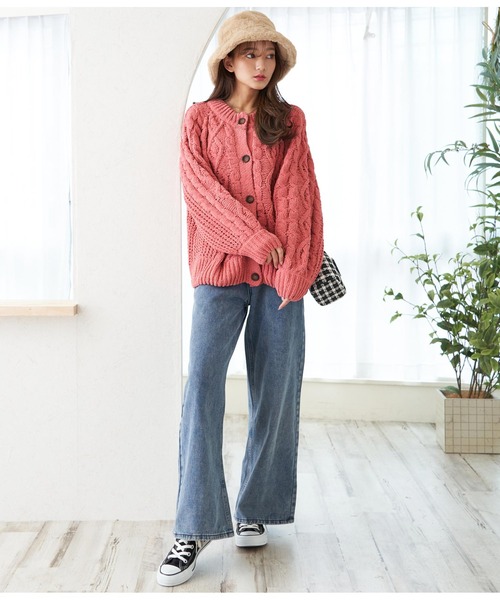 CHILLE(チル)の「ケーブル編みマットモールカーディガン(カーディガン/ボレロ・レディース・ピンク/アイボリー・FREE)」の9枚目の写真