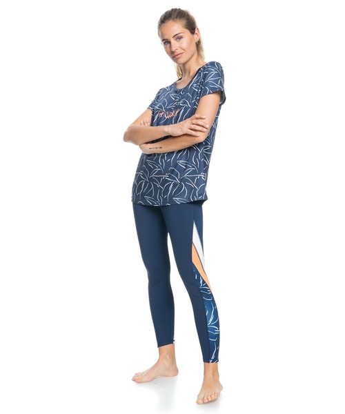 ROXY(ロキシー)の「DANCE OF JOY PRINTED/ロキシー半袖Tシャツ(Tシャツ/カットソー・レディース・ネイビー/カーキ/ブラック・SMALL/X-SMALL/MEDIUM)」の5枚目の写真