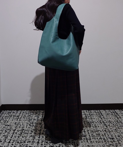 SETUP7(セットアップセブン)の「【SETUP7】ソフトハンドル軽量トートバッグ SNBD(トートバッグ・レディース・ブラック/ベージュ/グレー/ピンク/ブルー/グリーン/ダークグレー/シルバー・FREE)」の11枚目の写真