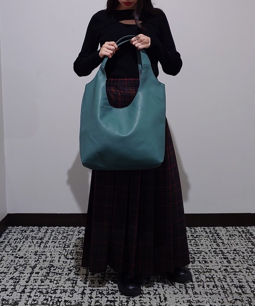 SETUP7(セットアップセブン)の「【SETUP7】ソフトハンドル軽量トートバッグ SNBD(トートバッグ・レディース・ブラック/ベージュ/グレー/ピンク/ブルー/グリーン/ダークグレー/シルバー・FREE)」の13枚目の写真