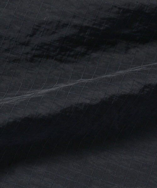 L.L.Bean(エルエルビーン)の「L.L.Bean / フィッシング ベスト(ベスト・レディース・ブラック/ブラウン系その他/レッド系その他・MEDIUM)」の5枚目の写真