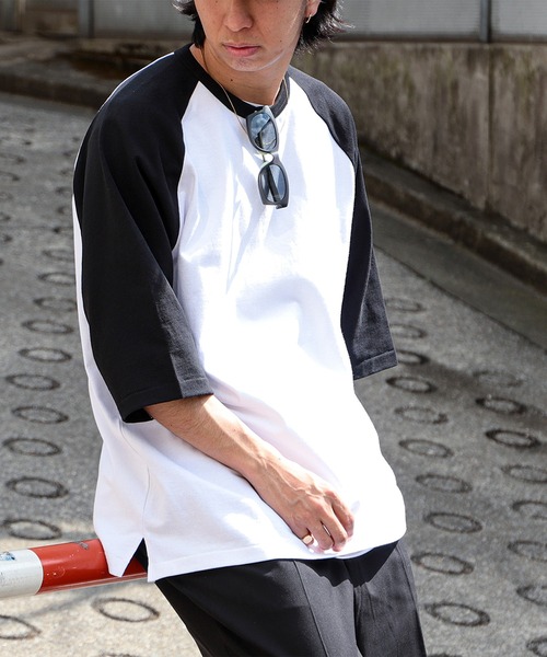 BEAMS(ビームス)の「BEAMS / ルーズフィット ベースボール Tシャツ(Tシャツ/カットソー・メンズ・レッド/ブラック/パープル・S/M/L/XL)」の1枚目の写真