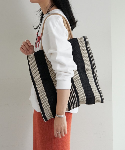 SHENERY（シーナリー）の「(MAISON BENGAL/メイゾンベンガル)トートバッグ（トートバッグ・レディース・ブルー/ピンク/ブラック・FREE）」の15枚目の写真