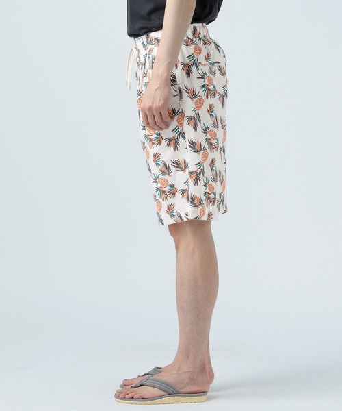 BAYFLOW(ベイフロー)の「アロハパターン2タックショーツ(その他パンツ・メンズ・オフホワイト/ネイビー・MEDIUM/LARGE)」の14枚目の写真