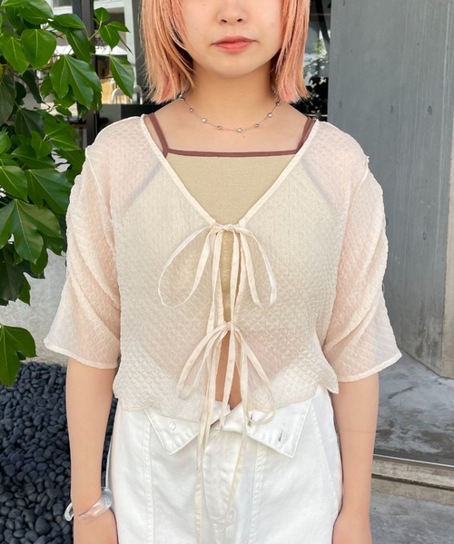 CIAOPANIC(チャオパニック)の「ジャガードシアー2wayリボンカーディガン(カーディガン/ボレロ・レディース・ブラック/イエロー/ブルー/オフホワイト・FREE)」の12枚目の写真