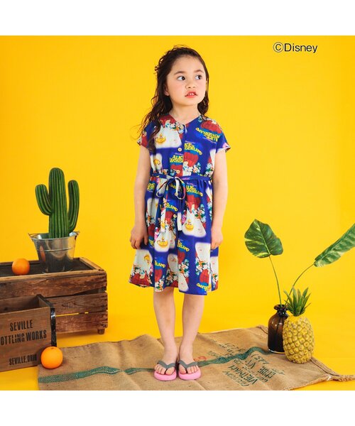 Disney（ディズニー）の「ディズニーキャラクターアロハワンピース（ワンピース・キッズ・ブルー/オフホワイト・90/100/110/120/80/130）」の3枚目の写真
