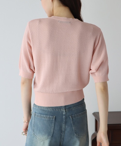 BLUEEAST（ブルーイースト）の「ぽこぽこ編みパールボタンカーディガン（カーディガン/ボレロ・レディース・ピンク/ブラウン/ブラック/アイボリー・MEDIUM）」の15枚目の写真