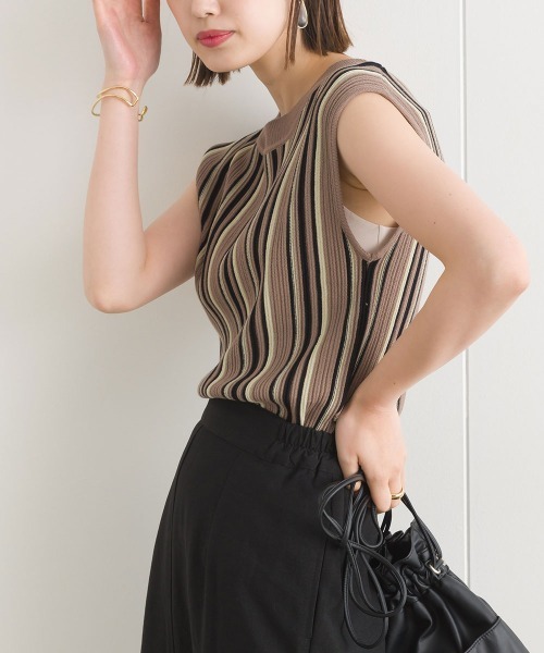 terrace(テラス)の「ランダムストライプニットノースリーブ(タンクトップ・レディース・ブラック/モカ/ベージュ・MEDIUM)」の13枚目の写真
