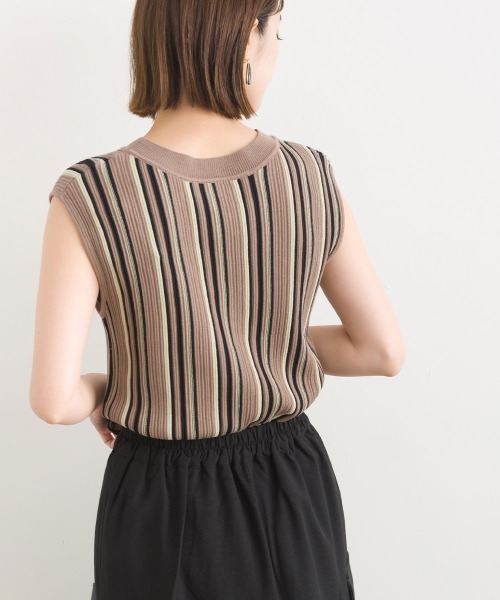 terrace(テラス)の「ランダムストライプニットノースリーブ(タンクトップ・レディース・ブラック/モカ/ベージュ・MEDIUM)」の4枚目の写真