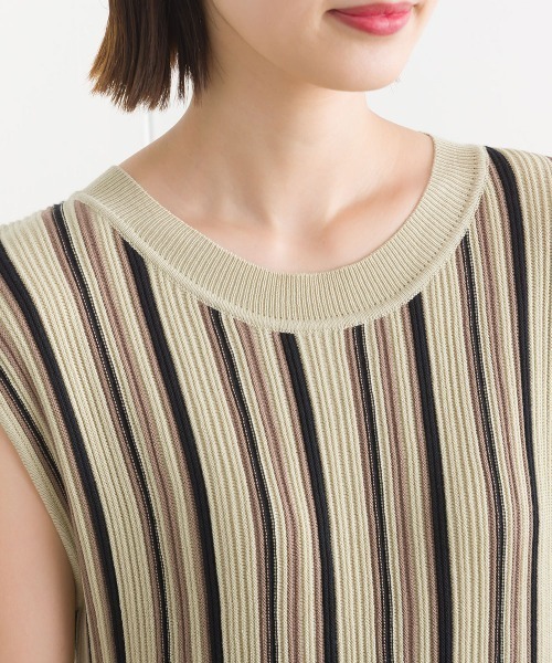terrace(テラス)の「ランダムストライプニットノースリーブ(タンクトップ・レディース・ブラック/モカ/ベージュ・MEDIUM)」の14枚目の写真