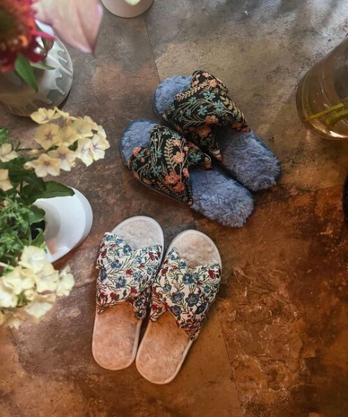 Casselini（キャセリーニ）の「Casselini HOME(キャセリーニ ホーム)ジャガードルームシューズ（ルームシューズ/スリッパ・レディース・グリーン/アイボリー/ブラック・FREE）」の2枚目の写真