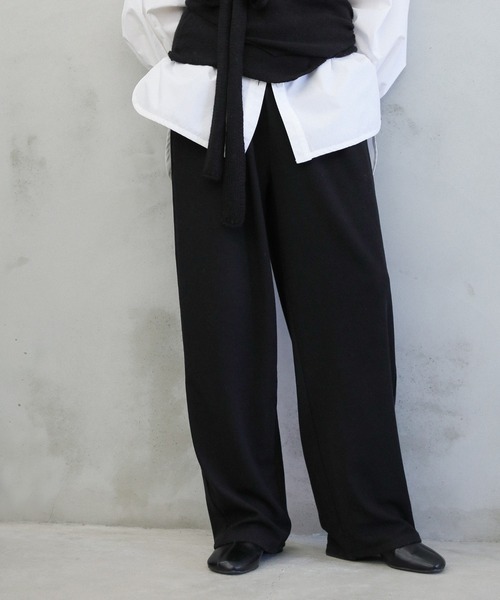 select MOCA（セレクトモカ）の「ウエストギャザーリラックスリブパンツ（その他パンツ・レディース・ブラック/スミクロ・FREE）」の5枚目の写真