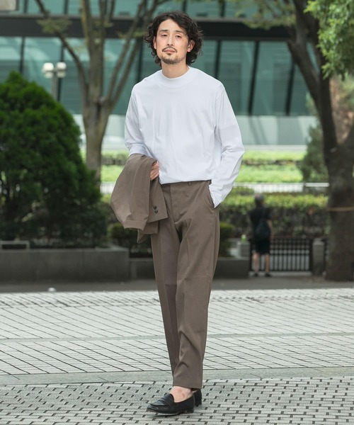 URBAN RESEARCH DOORS(アーバンリサーチドアーズ)の「『抗菌/防臭』LIFE STYLE TAILOR シルケットポンチストレッチモック長袖Tシャツ(Tシャツ/カットソー・メンズ・ホワイト・MEDIUM/LARGE)」の4枚目の写真