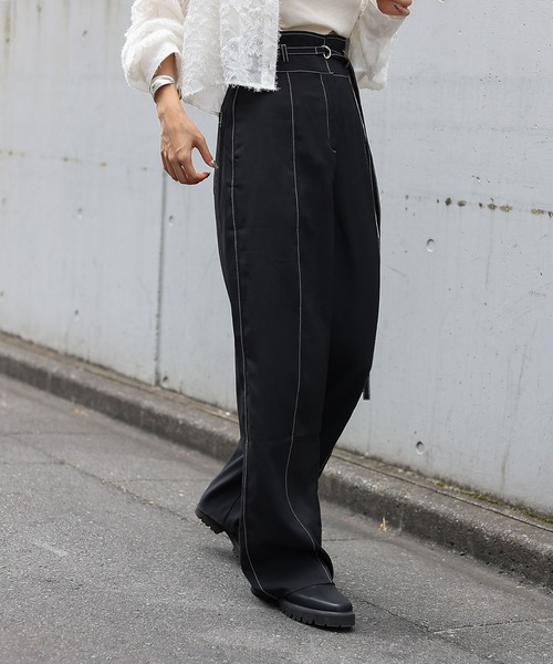 COLONY 2139(コロニートゥーワンスリーナイン)の「配色ハイウエストベルト付きパンツ(スラックス・レディース・グレー/ブラック・SMALL/MEDIUM)」の15枚目の写真