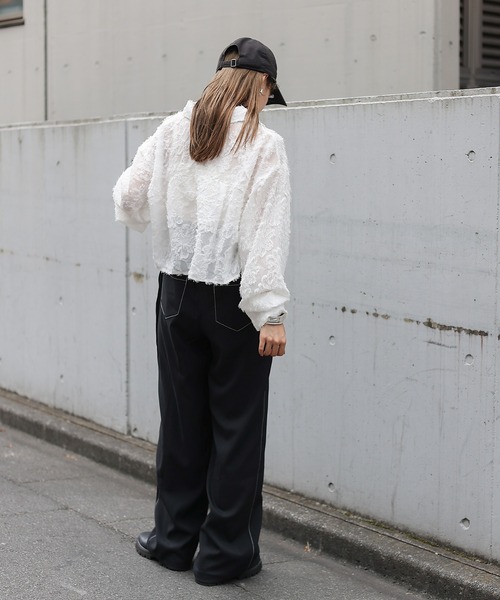 COLONY 2139(コロニートゥーワンスリーナイン)の「配色ハイウエストベルト付きパンツ(スラックス・レディース・グレー/ブラック・SMALL/MEDIUM)」の16枚目の写真