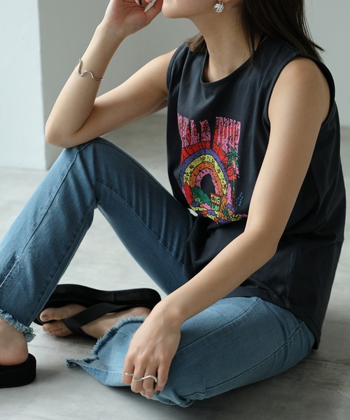 each（イーチ）の「GIGタンクトップ（タンクトップ・レディース・ホワイト/チャコールグレー・FREE）」の10枚目の写真