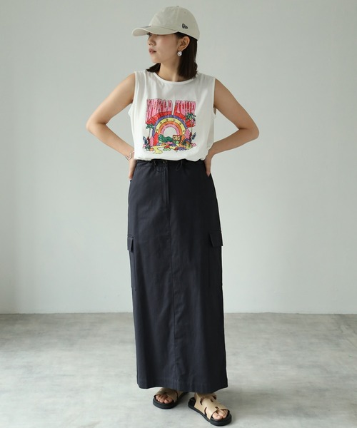 each（イーチ）の「GIGタンクトップ（タンクトップ・レディース・ホワイト/チャコールグレー・FREE）」の3枚目の写真