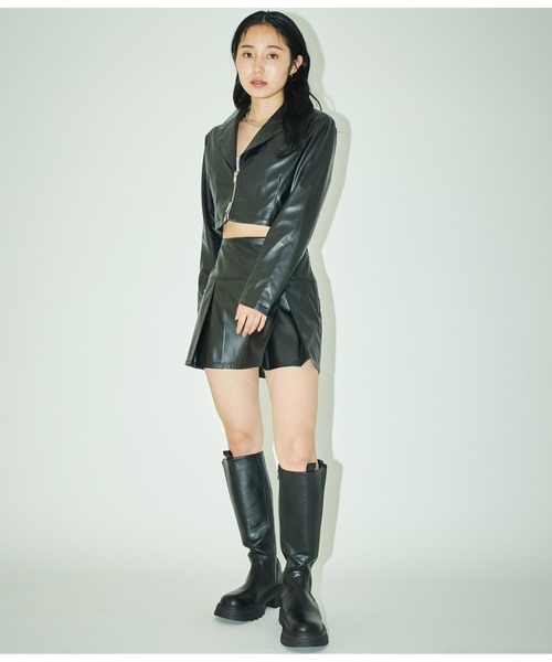 ANLIBERTY ANAP(アンリバティアナップ)の「フェイクレザークロップドジャケット(その他アウター・レディース・ブラック/ブラウン・M/S)」の7枚目の写真