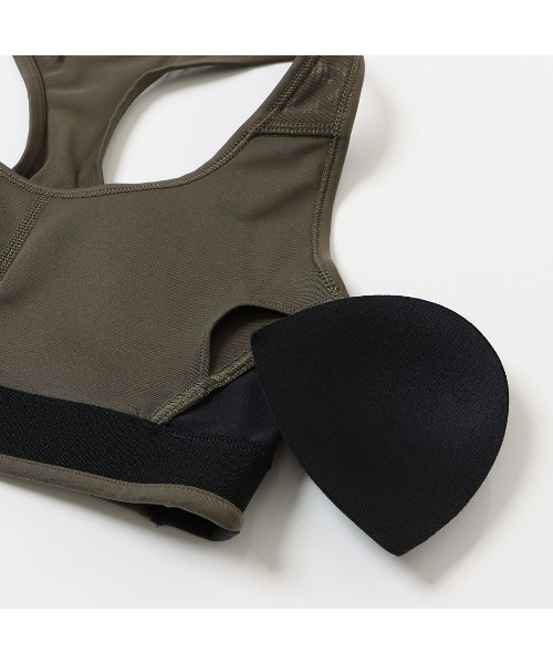 Reebok（リーボック）の「ラックス レーサー パデッド ブラ カラーブロックド / LUX RACER PADDED BRA COLORBLOCKED（スポーツブラ・レディース・ローズ/アッシュブラウン/ブラック×ブルー・LARGE/SMALL/MEDIUM/X-LARGE）」の8枚目の写真