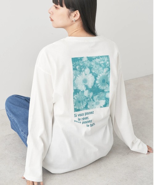 earth music&ecology(アースミュージックアンドエコロジー)の「Au petit bonheur ロンT(Tシャツ/カットソー・レディース・オフホワイト/ブラック/パープル・FREE)」の2枚目の写真