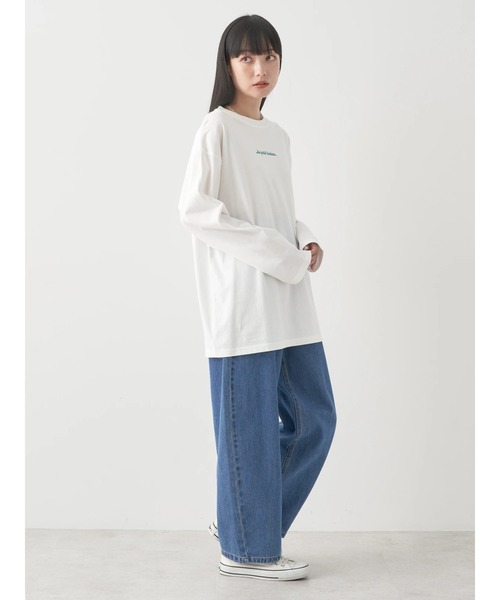 earth music&ecology(アースミュージックアンドエコロジー)の「Au petit bonheur ロンT(Tシャツ/カットソー・レディース・オフホワイト/ブラック/パープル・FREE)」の7枚目の写真